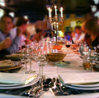 Сколько нужно алкоголя на свадьбе?